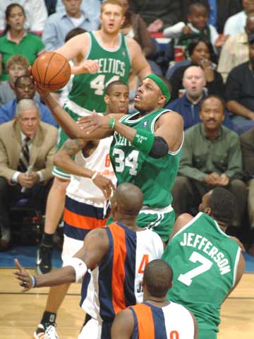 倡控球为主 倡控球为主